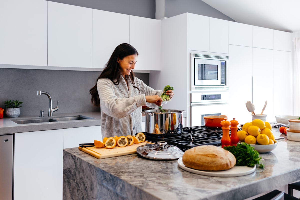 Desayuno con frutas y granola